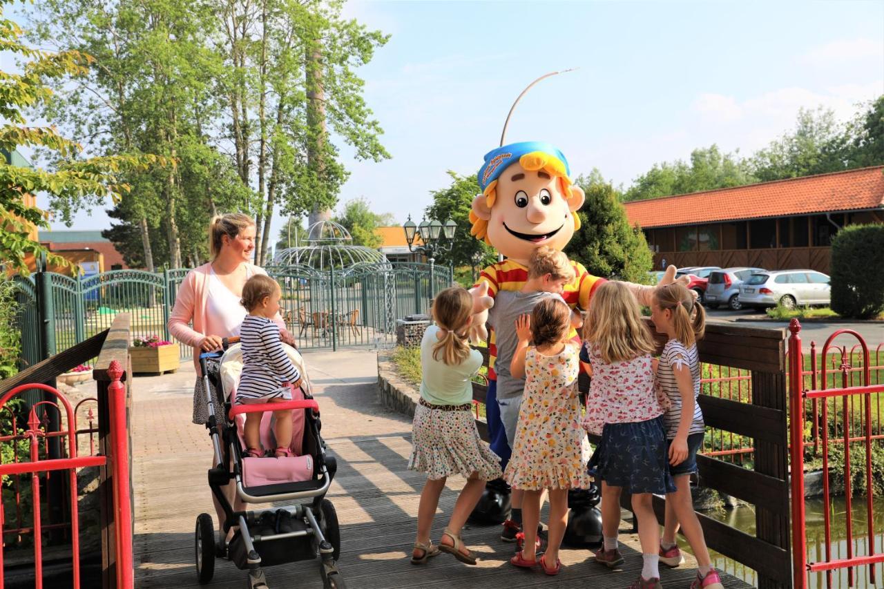 Dorf Wangerland Hotel Шилиг Екстериор снимка