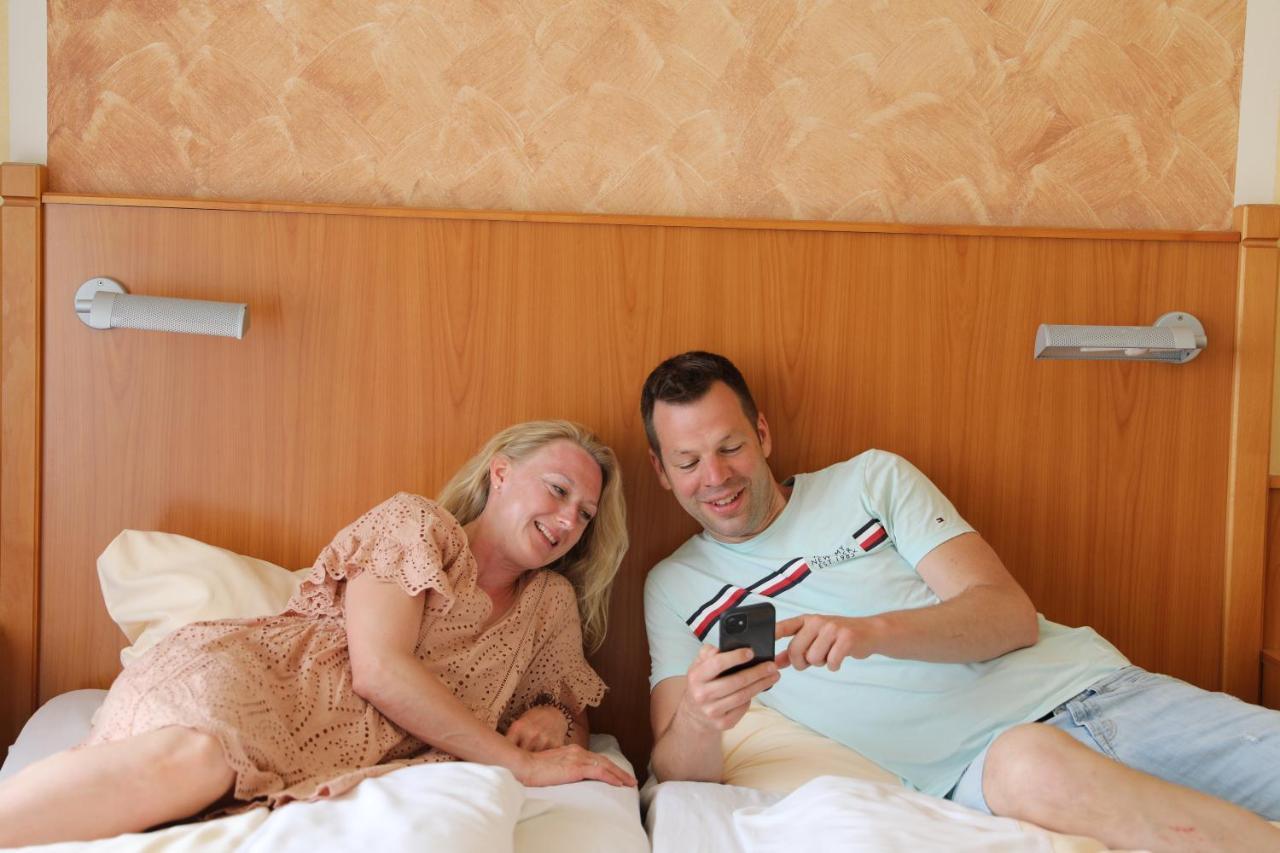 Dorf Wangerland Hotel Шилиг Екстериор снимка