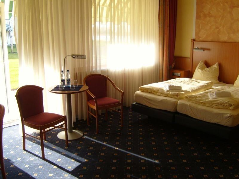 Dorf Wangerland Hotel Шилиг Екстериор снимка