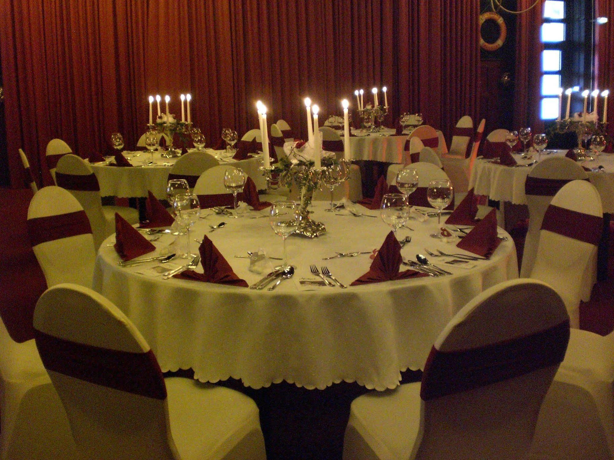 Dorf Wangerland Hotel Шилиг Екстериор снимка